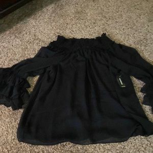 NWT-Black on or off the shoulder polyester ruffle sleeved top